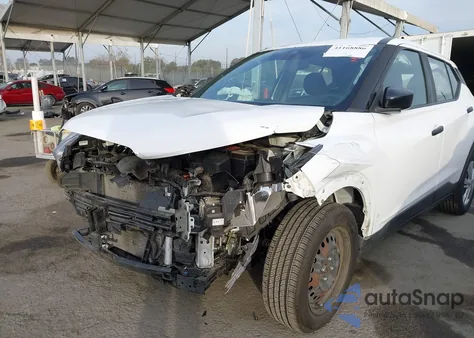 2020 Nissan Kicks S Xtronic Cvt z USA, uszkodzony, nr VIN 3N1CP5BV5LL494235